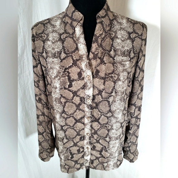 The Limited Tops - The LIMITED Snake Print Button Down Long Sleeve Shirt Sz XS